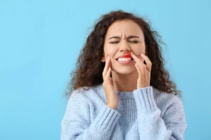 gengiva inflamada causas sintomas